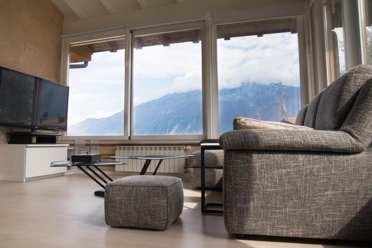 Guesthouse "Villa Tamas" Limone sul Garda Exterior foto